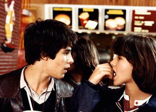 初吻电影超清免费观看,重温青春记忆，免费超清在线观看！