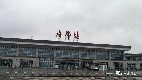 万宁火车站爆料视频,揭秘爆料视频背后的真实瞬间