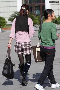 50路大妈丝袜图片,50路公交上的时尚传奇