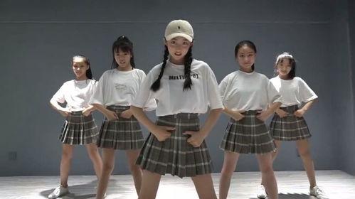 中学生热舞视频,中学生热舞视频燃情校园